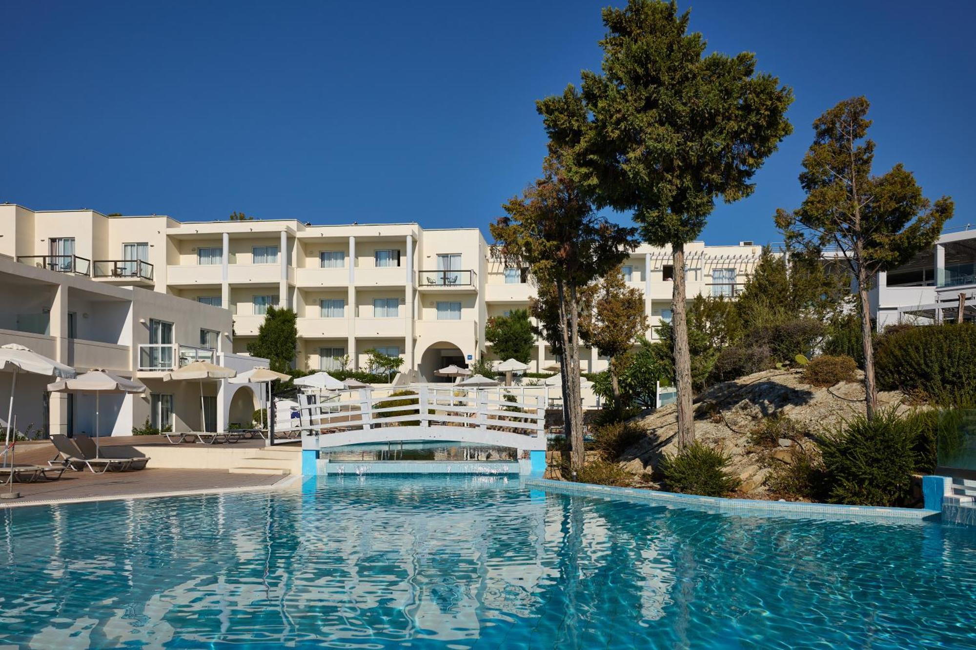Kiotari Bay Hotel Exterior photo